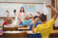 Aree disagiate e scuole a rischio: è giusto pagare di più gli insegnanti che vi lavorano? 